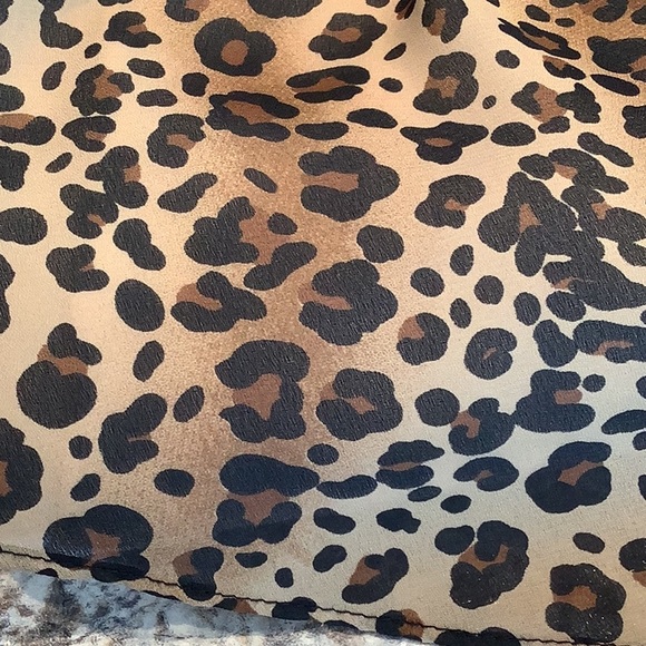 HELENE BLAKE Lepord print, sleeveless dress.  Size 12 - Picture 10 of 10